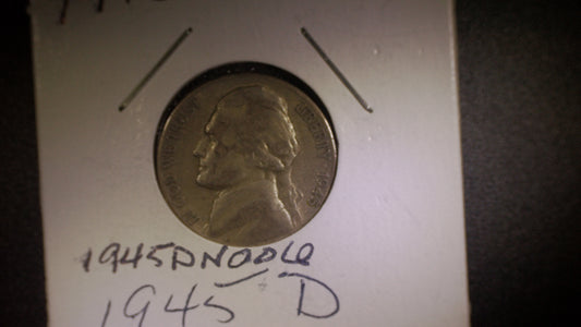 1945 D Nickel Item #1945DN006